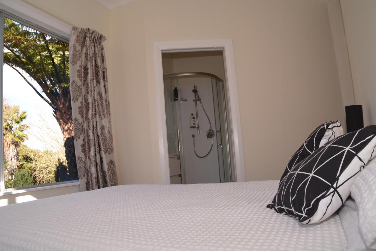English Cherry Tree Manor Tamahere Ngoại thất bức ảnh