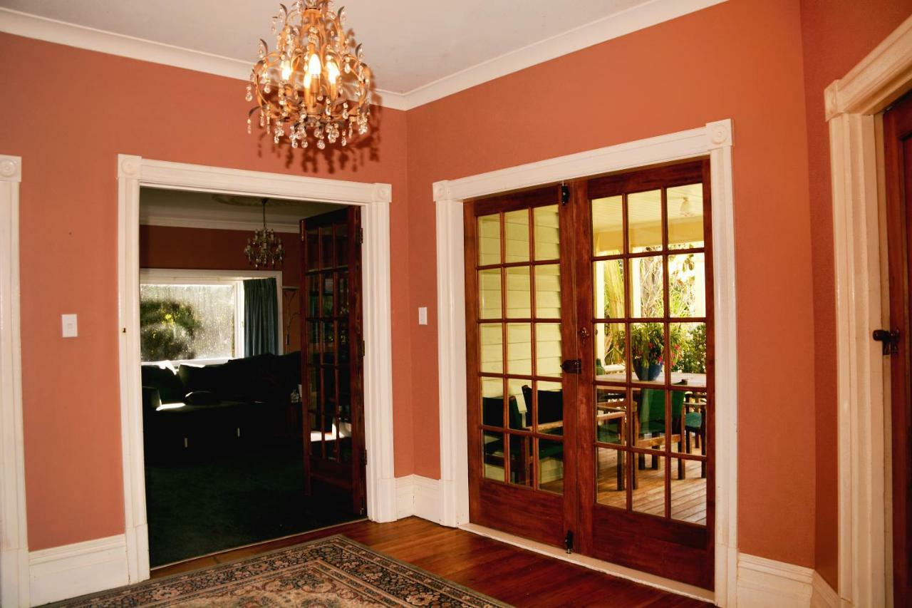 English Cherry Tree Manor Tamahere Ngoại thất bức ảnh