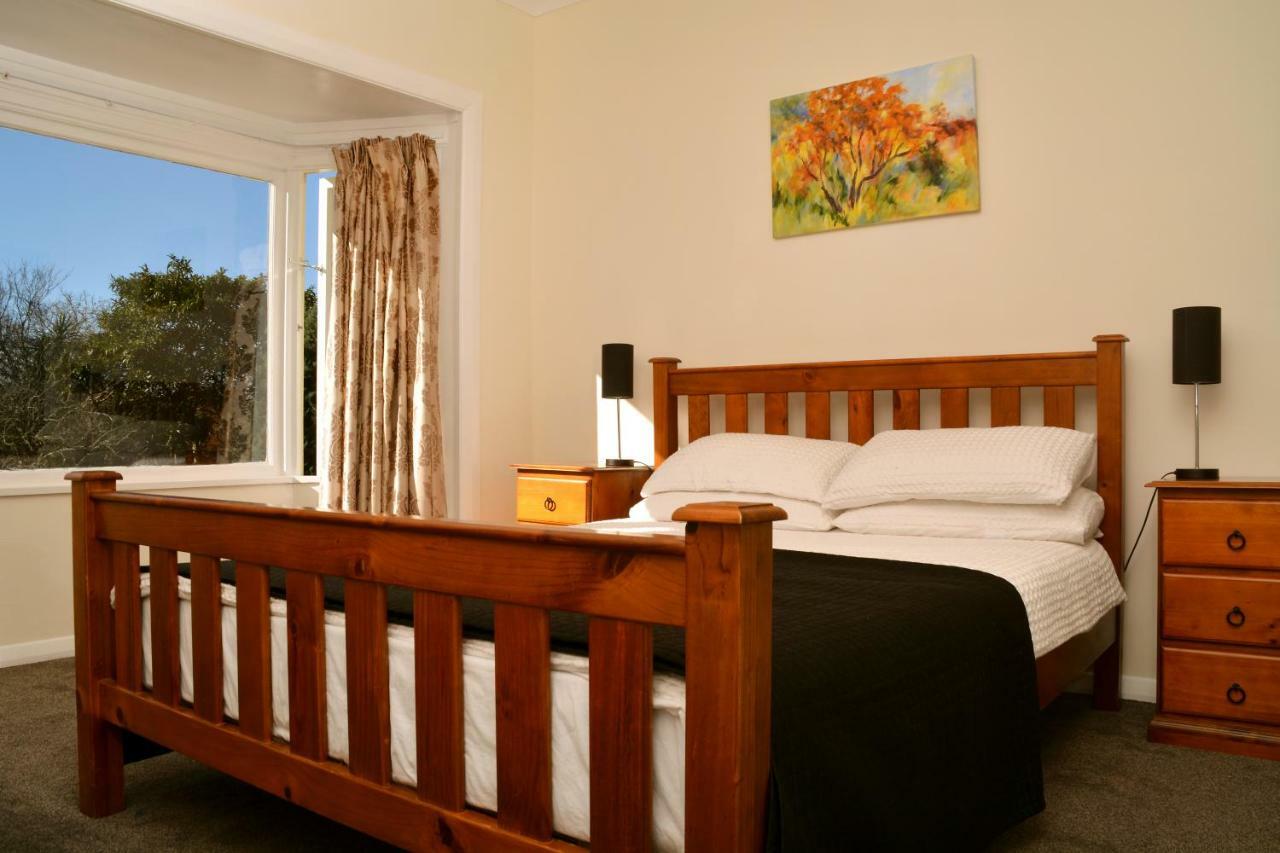 English Cherry Tree Manor Tamahere Ngoại thất bức ảnh
